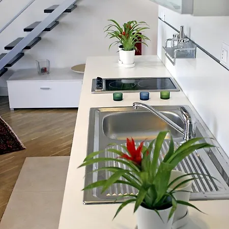 Lägenhetshotell Ognina Catania