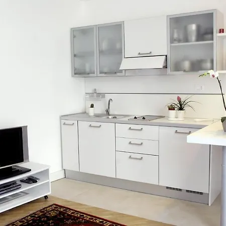 Lägenhetshotell Ognina